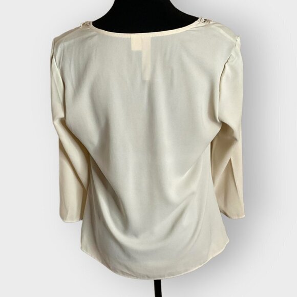ADIVA USA 3/4 Sleeve Crochet Embellishment Blouse Size Medium - Picture 5 of 5